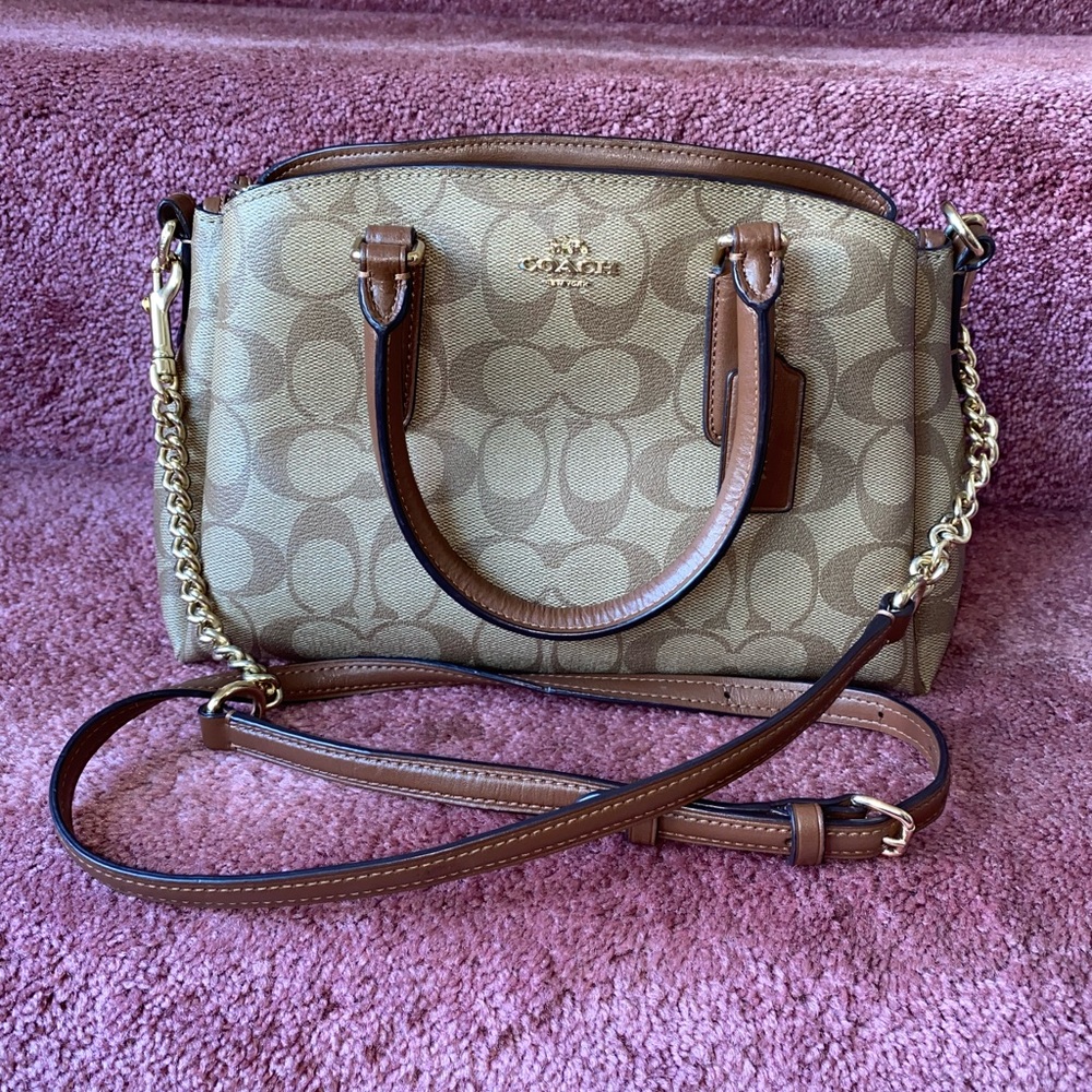 ❤️ SOLD ❤️ Coach Crossbody Purse